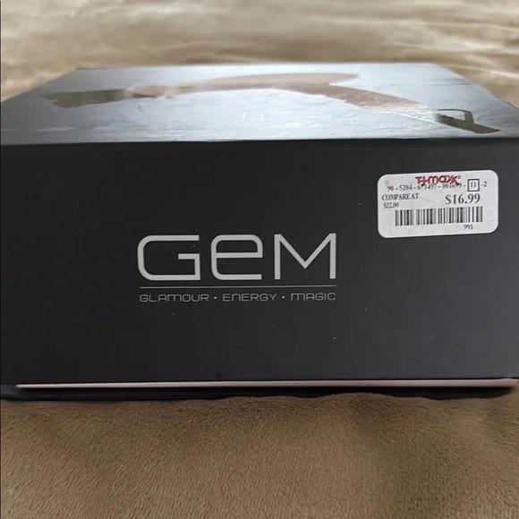 NWOT Folding Travel Hair Dryer - Picture 3 of 9